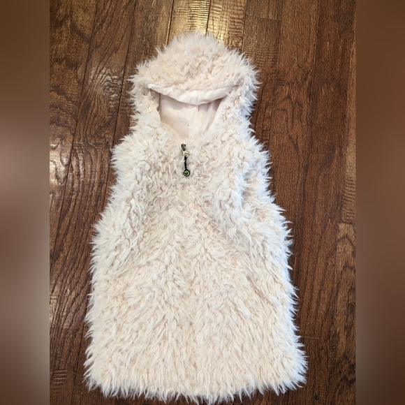Limeapple Sherpa Vest, cream girls Size 6 - Picture 2 of 8